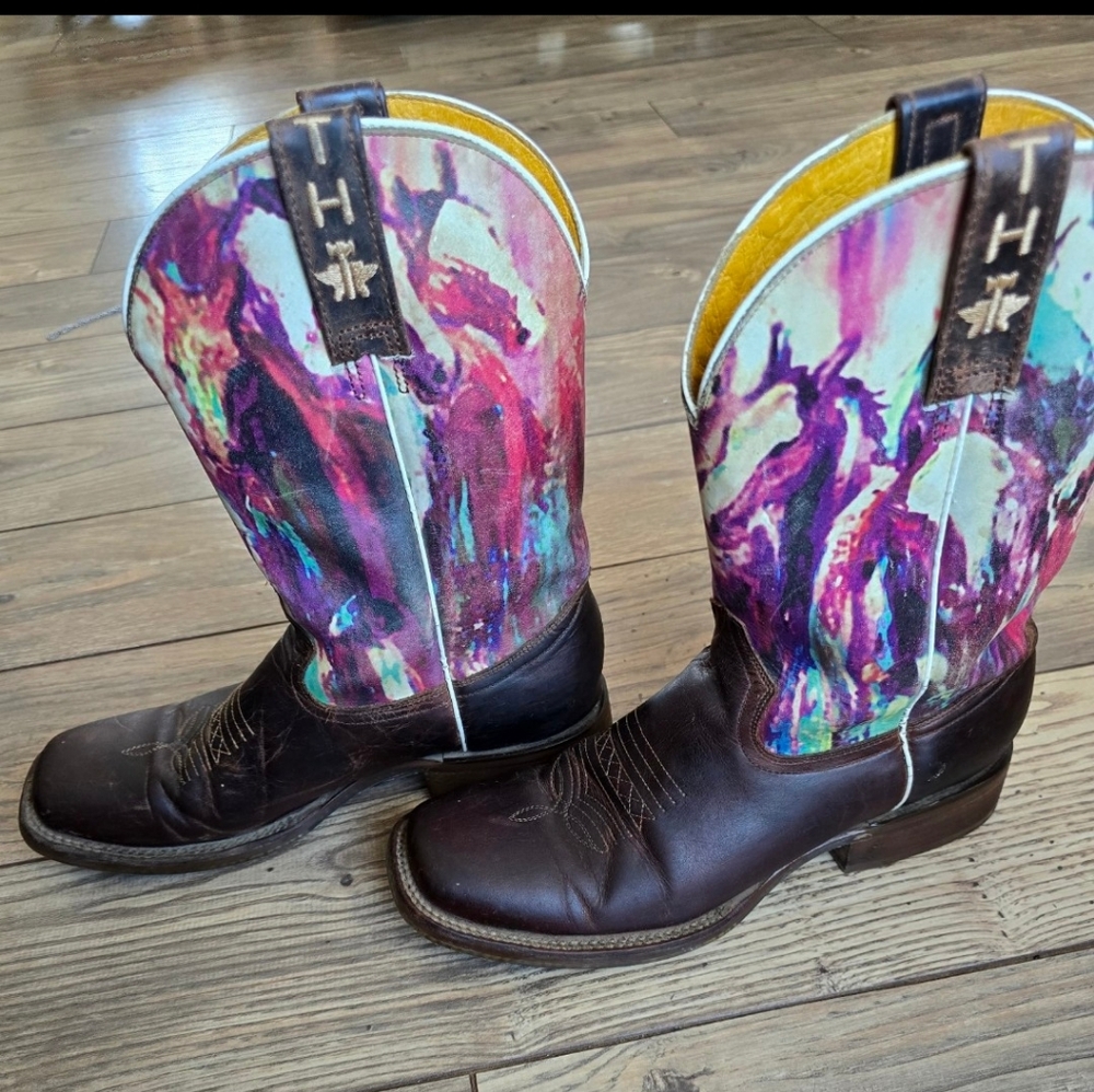 Tin Haul Highbrow Horse Boots